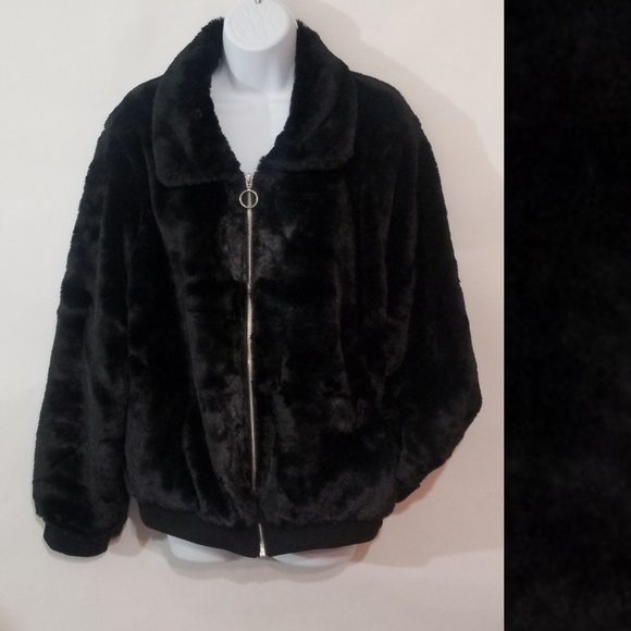 Faux Fur Bomber Jacket - Picture 4 of 8